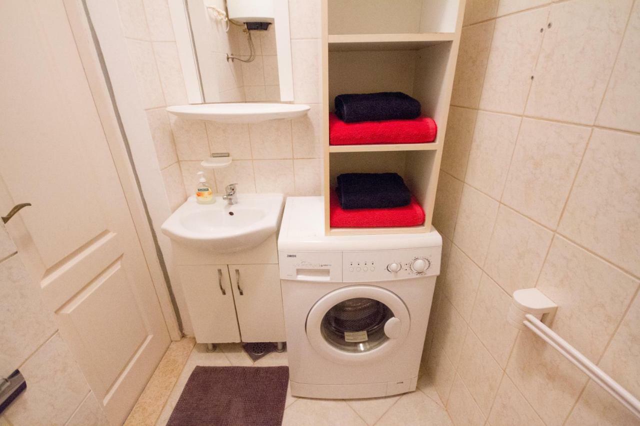 Apartman Punta Vilma Apartment พูลา ภายนอก รูปภาพ